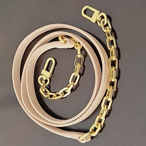 ⭐️EUC Tory Burch Round Robinson Crossbody - Picture 7 of 14